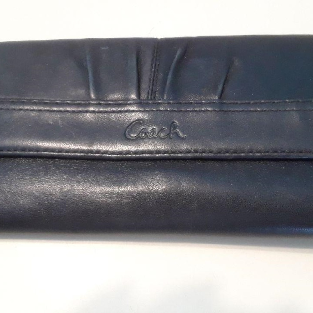 Woman's Coach Trifold Black Wallet